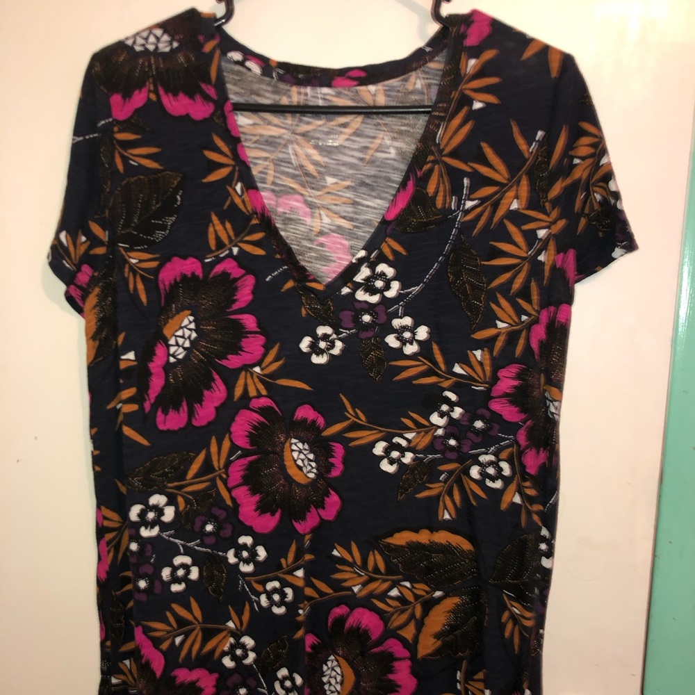 V-neck